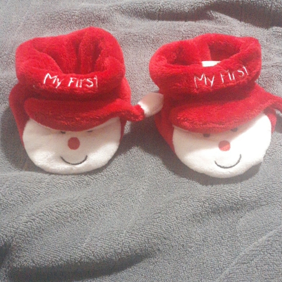 SANTA Baby Booty Slippers Infant - Picture 2 of 4